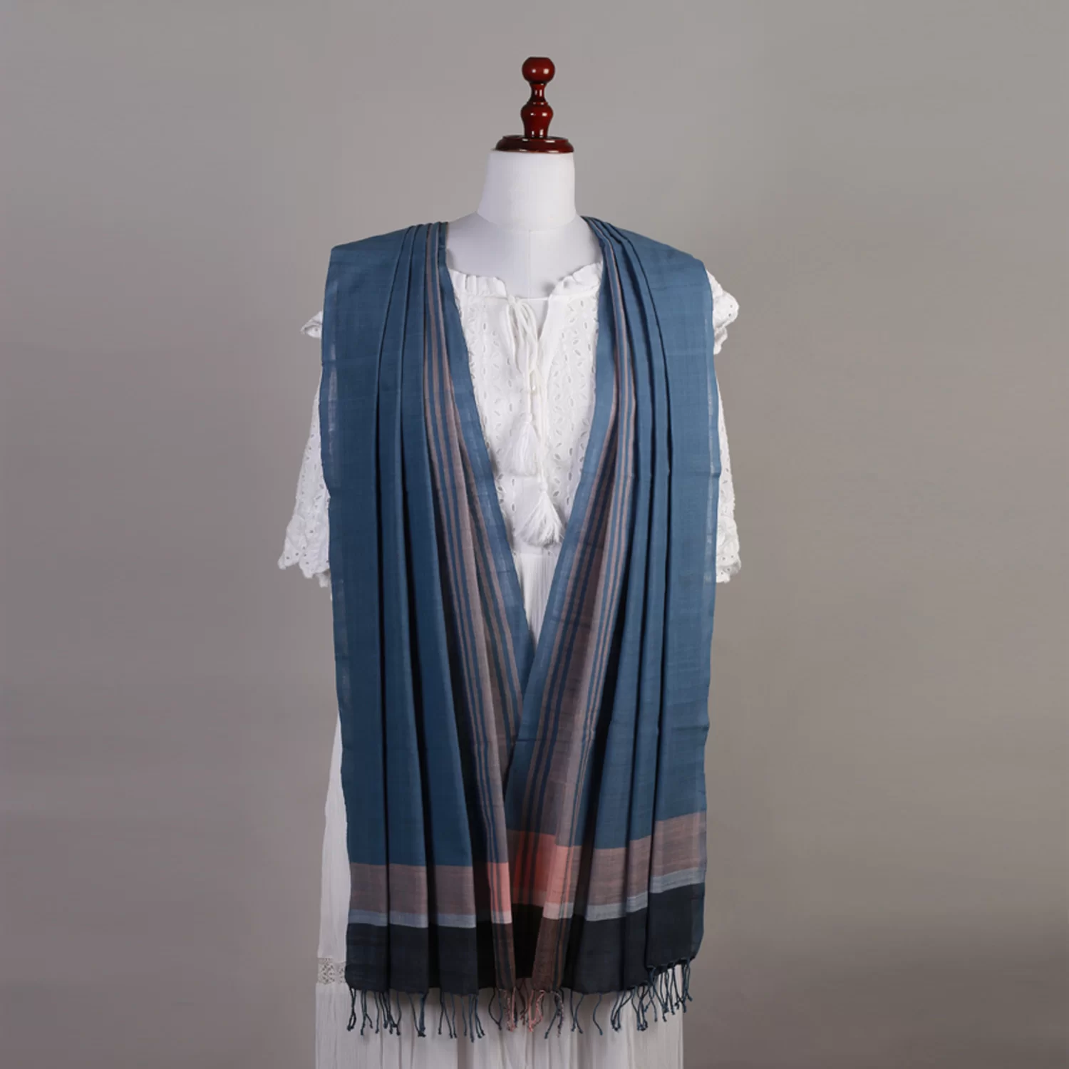 Buy Nazitora Handwoven Cotton Azure Blue Stole